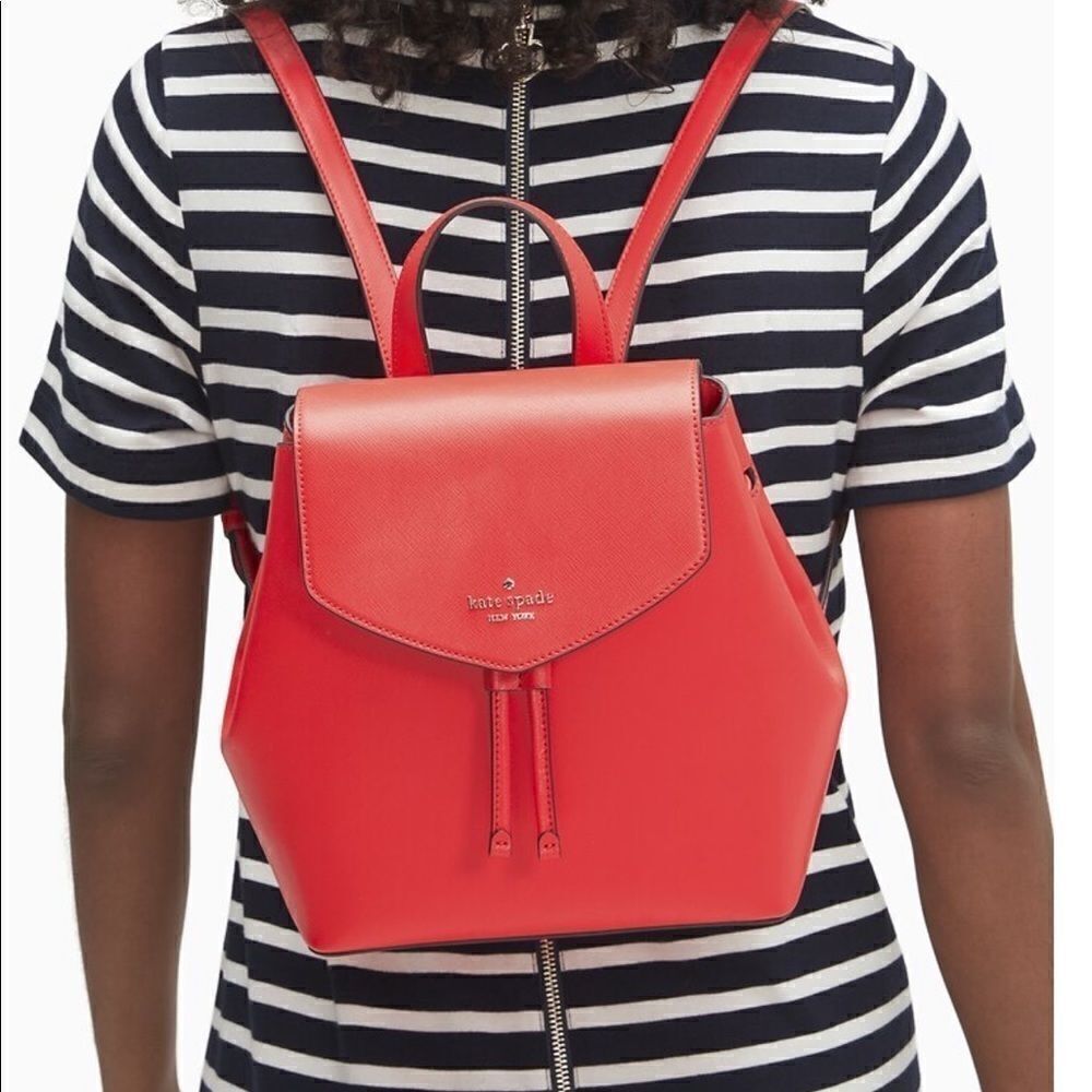 🆕 Kate Spade leather Medium backpack orange